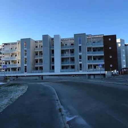 Apartament Nordisk Moderne Med Parkering Tomasjorda