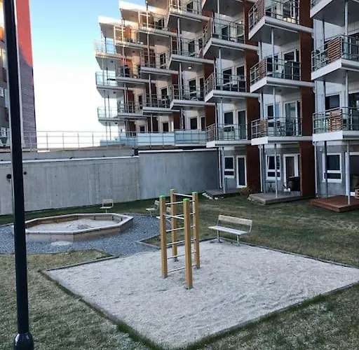 Apartment Nordisk Moderne Med Parkering Tomasjorda